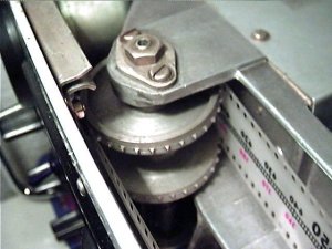 RA-117 kc dial mechanism detail