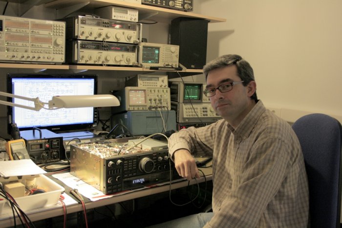 AGVradio Lab